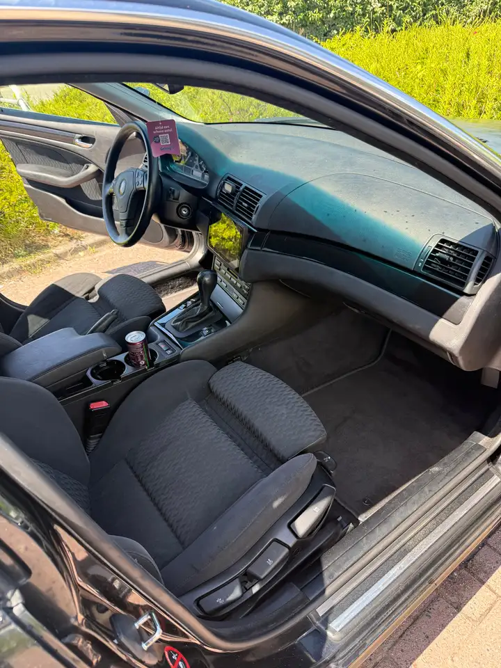BMW 320i, foto 5