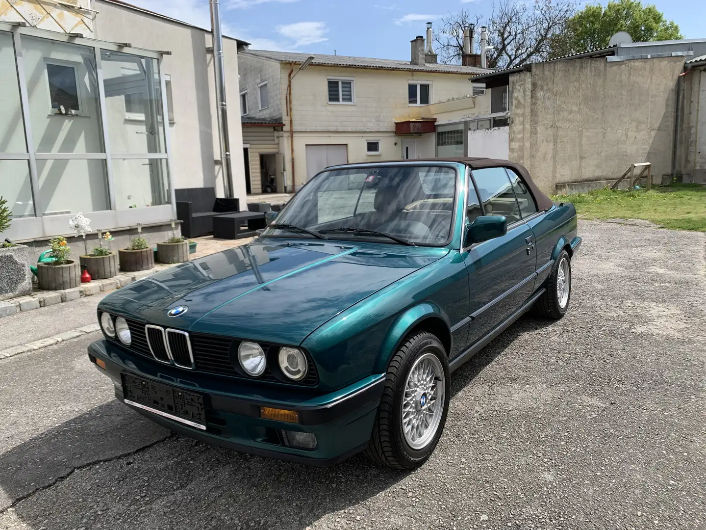 BMW 325 Cabrio Klima,Aut. - 2