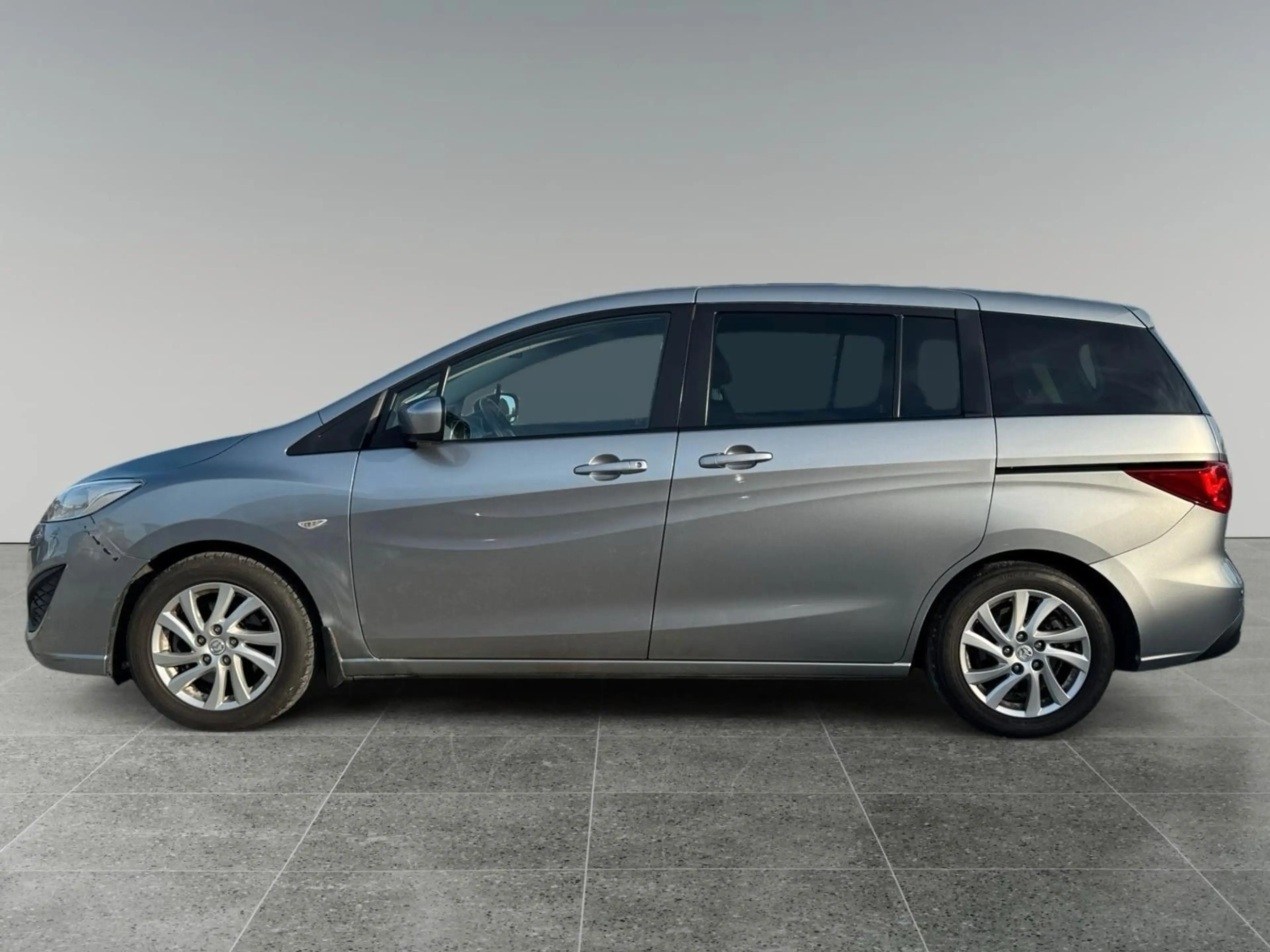 Mazda 5 Center-Line*TÜV&Service Neu*8fach*7Sitzer — photo 2