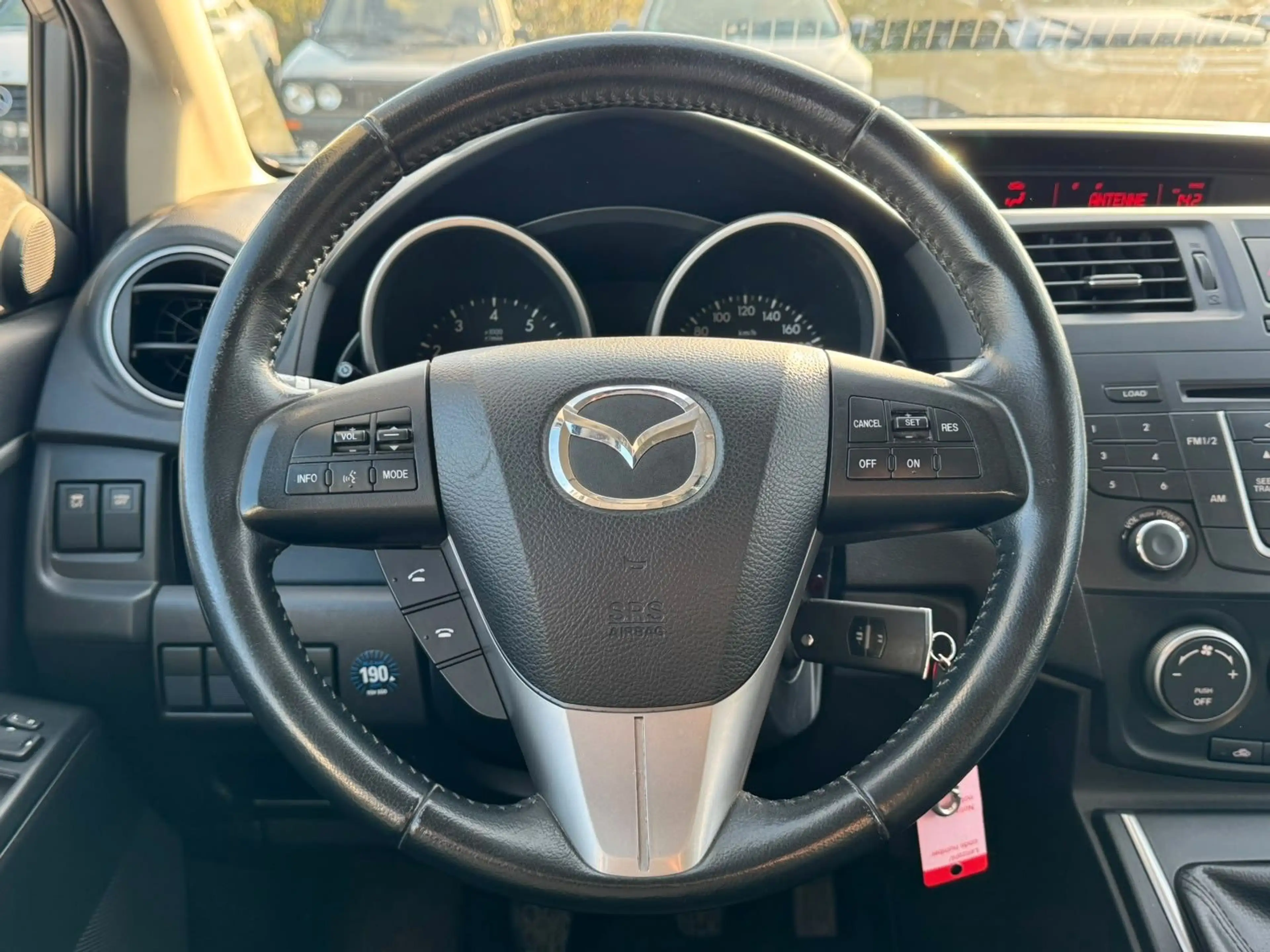 Mazda 5 Center-Line*TÜV&Service Neu*8fach*7Sitzer — photo 12