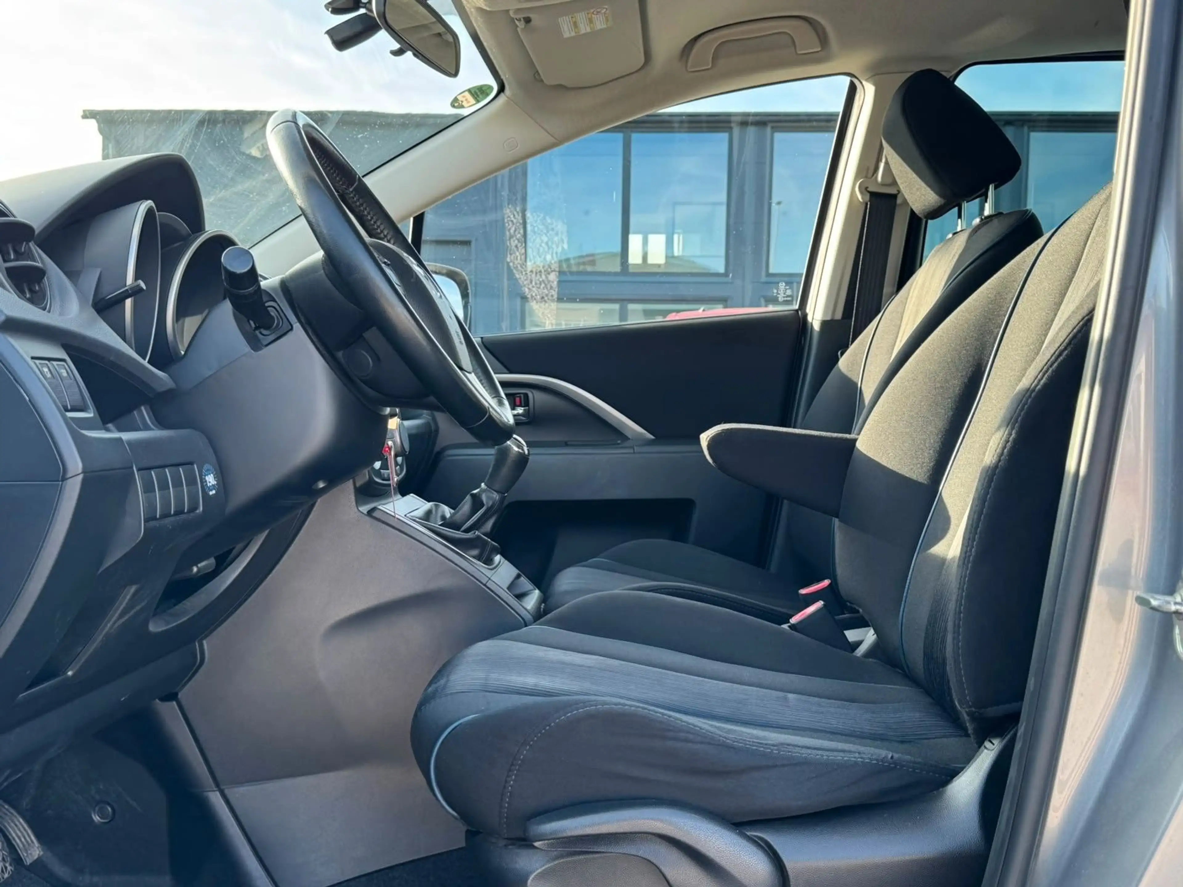 Mazda 5 Center-Line*TÜV&Service Neu*8fach*7Sitzer — photo 14