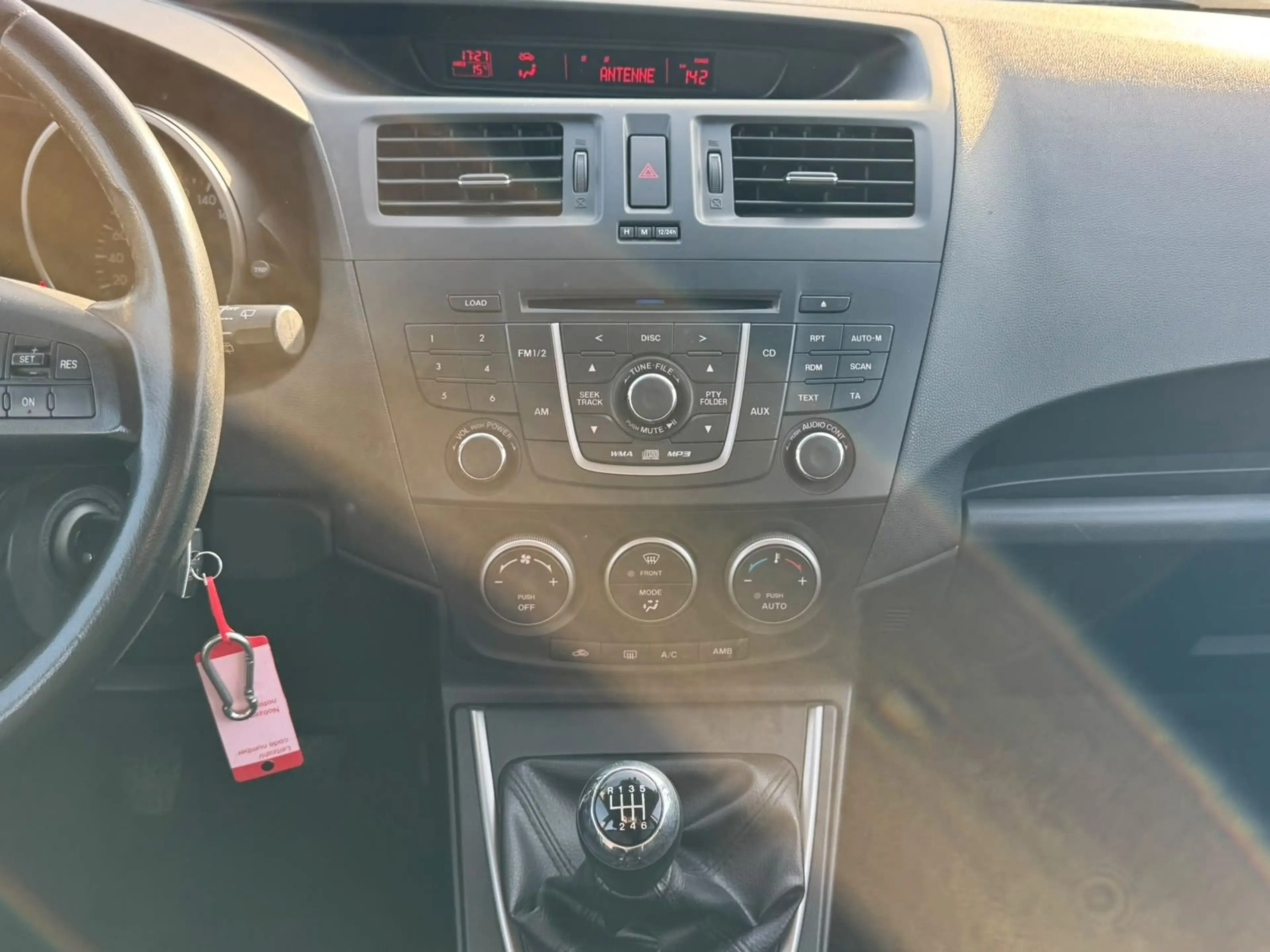 Mazda 5 Center-Line*TÜV&Service Neu*8fach*7Sitzer — photo 17
