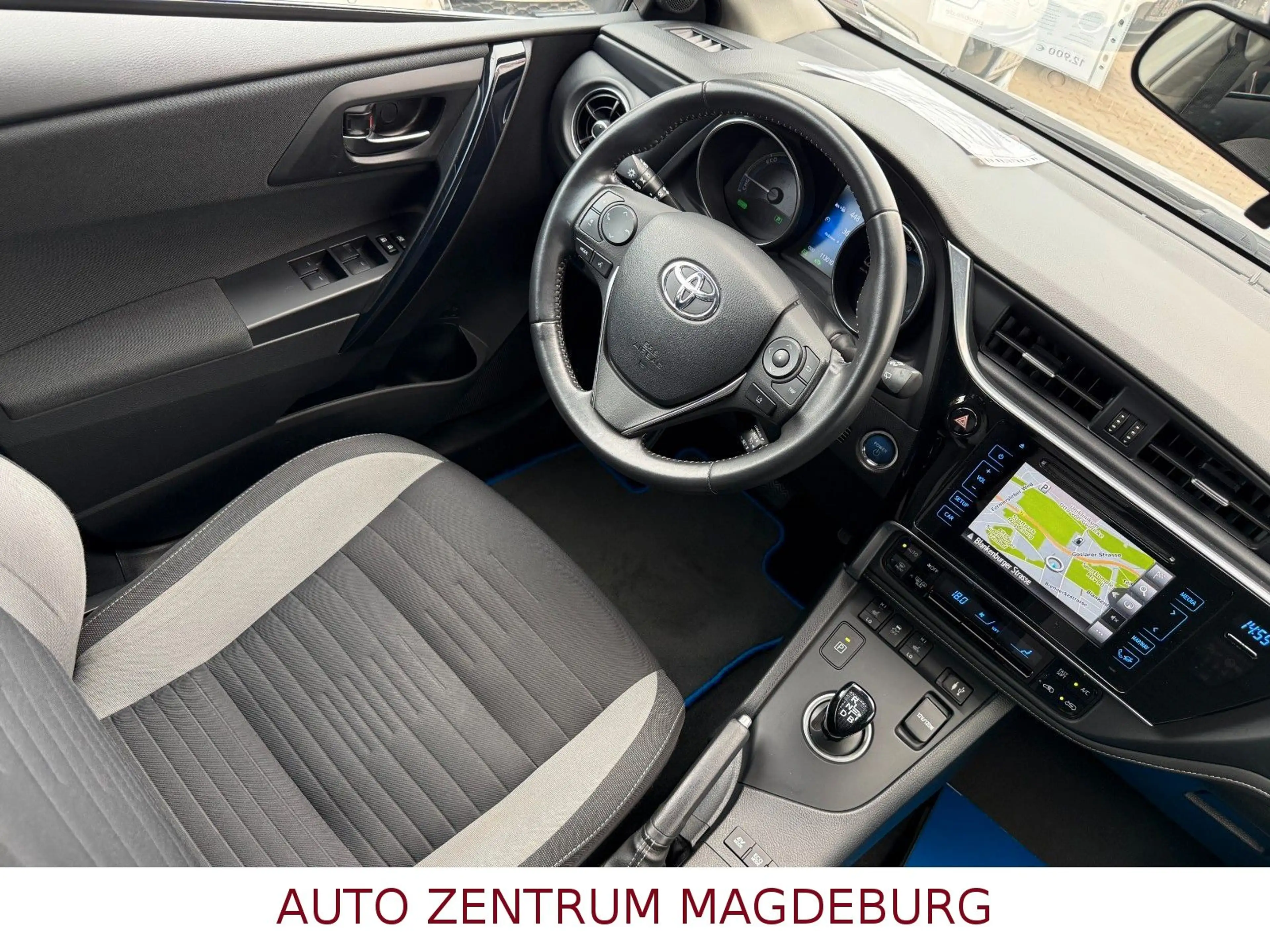 Toyota Auris Touring Sports Hybrid Edition-S *2.HAND* — photo 14