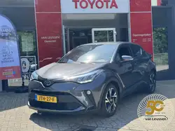 Toyota C-HR Garantie, LED verlichting, Stoelverwarming, Alarm, Getinte ramen, Mistlampen, Adaptieve Cruise Control, Parkeerhulp met camera