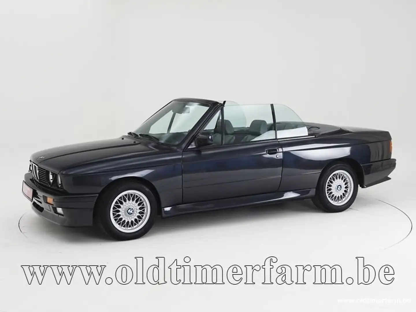 BMW M3 '90 CH6108 Noir - 1