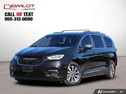 Black 2023 Chrysler Pacifica Hybrid Minivan Front-Wheel Drive Automatic