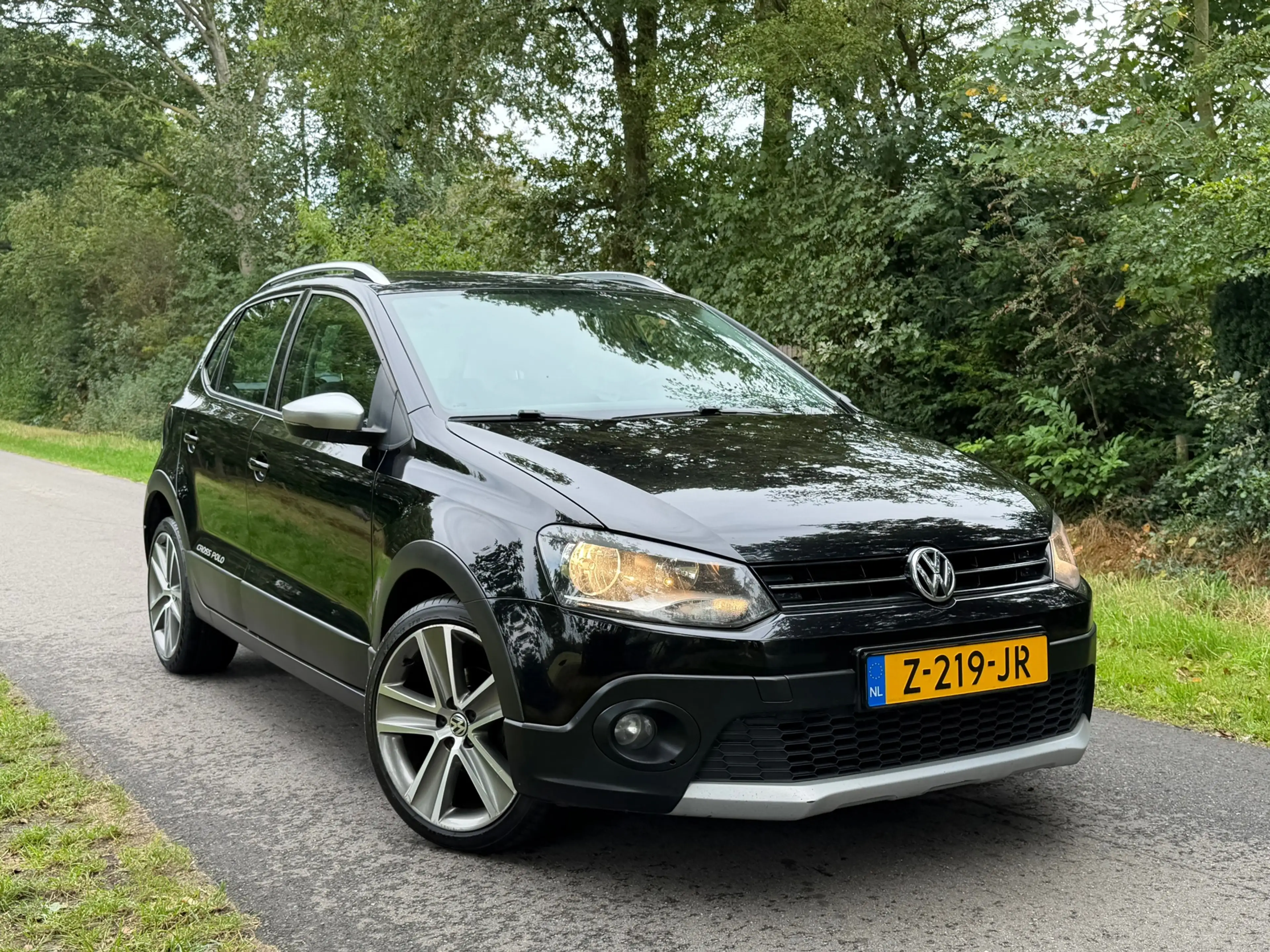 Volkswagen Polo Cross 1.4-16V | Groot scherm + Clima + 5-Drs Nu € 7.450, — photo 7