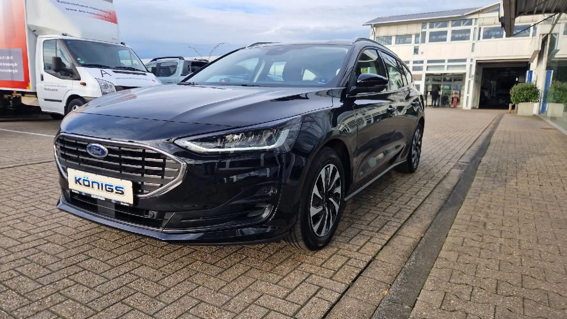 Ford Focus Titanium Zwart - 1