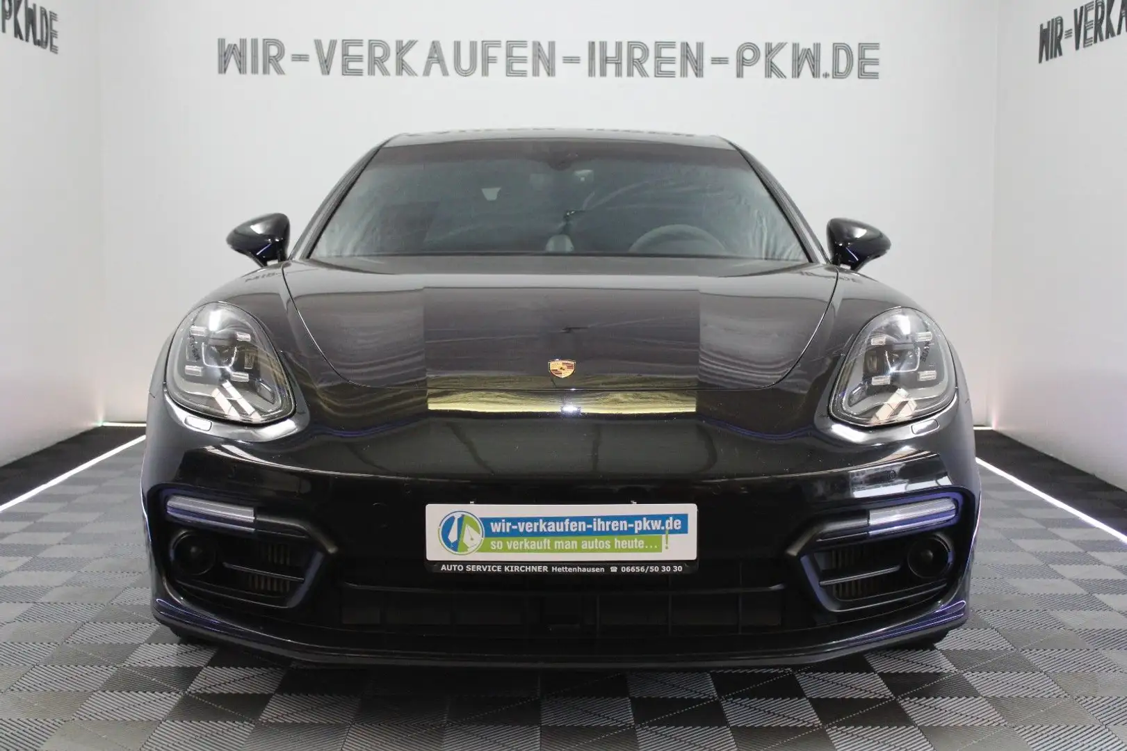 Porsche Panamera ST GTS V8 PDK ACC PORSCHE SERVICE NEU Schwarz - 1