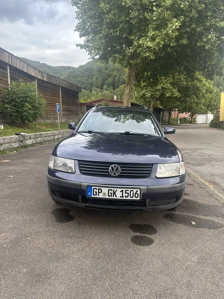 Volkswagen Passat Variant 1.6, foto 2