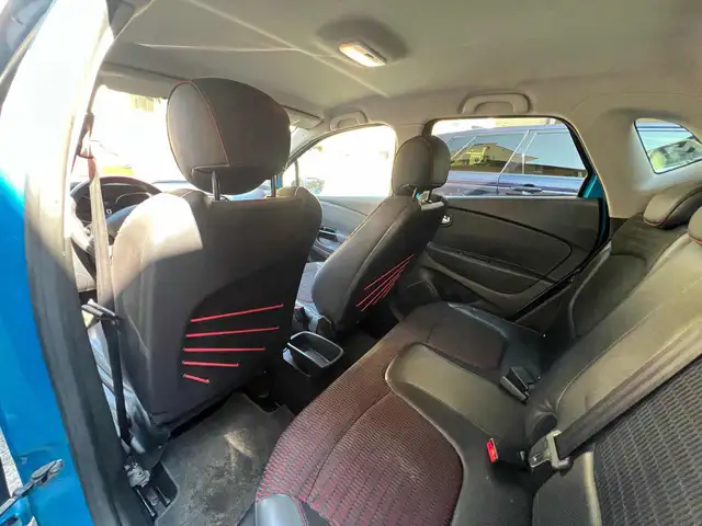 Renault Captur view 12