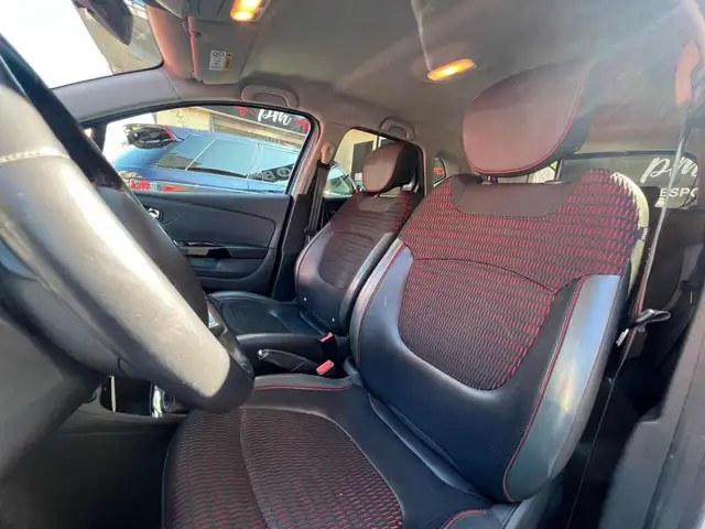 Renault Captur view 7
