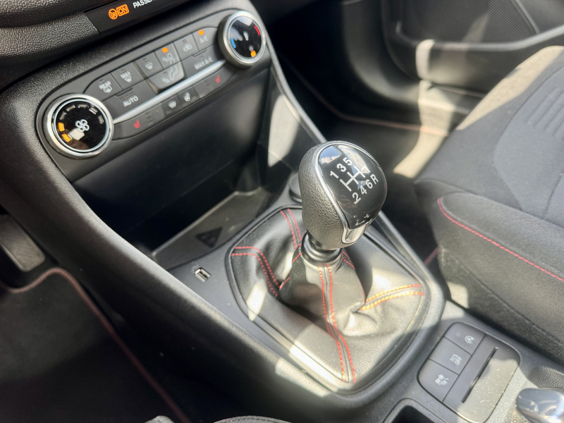 Ford Fiesta 1.0 EcoBoost Hybrid ST-Line | Acc |Stoelverw. | — photo 33