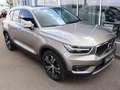 Volvo XC40 Inscription Recharge Plug-In Hybrid 2WD Gris - thumbnail 4
