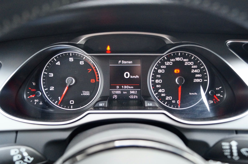 Audi A4 Avant S line Sportpaket plus-STANDHZG-2.HAND- — photo 14