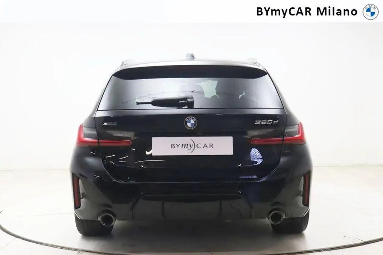 BMW 320 d Touring mhev 48V Msport xdrive auto 4