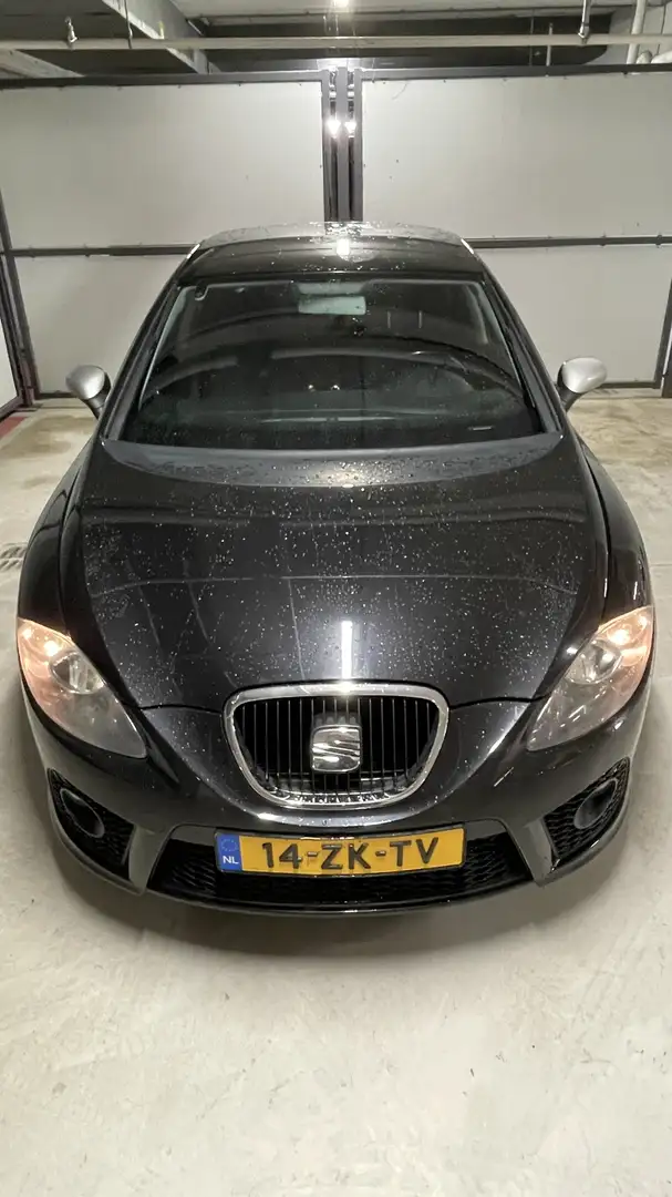 SEAT Leon 1.4 TSI Streetstyle  / FR /CRUISE/ PARKEERCENSOR/ Zwart - 1
