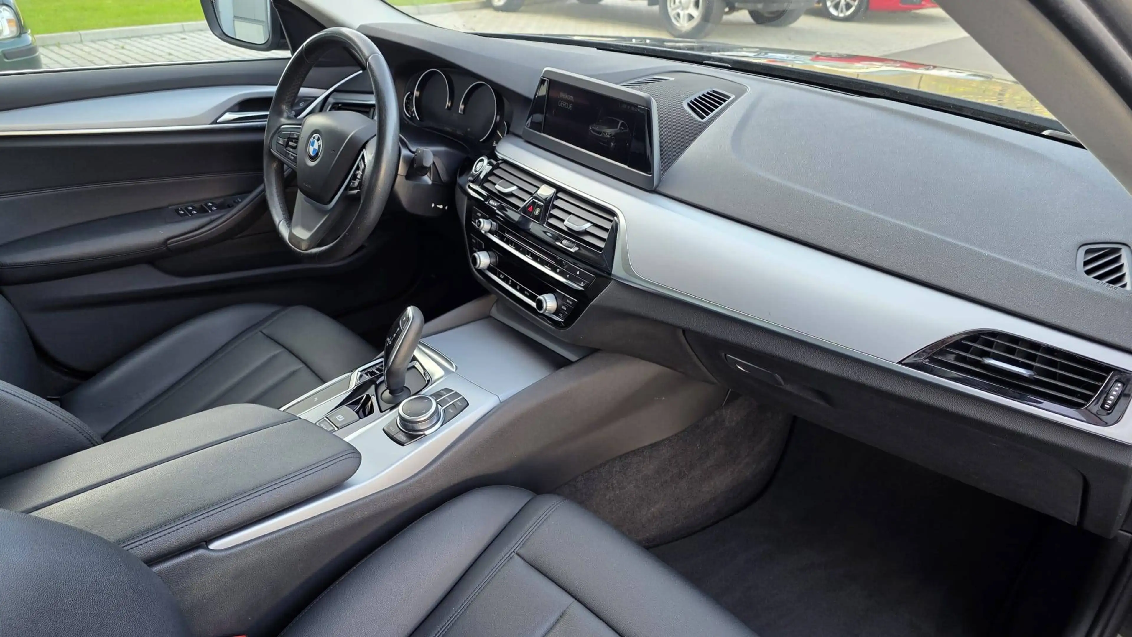 BMW 518 518 dA AdBlue — photo 13