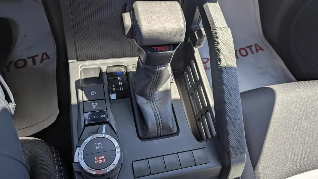 Toyota Tacoma снимка Toyota Tacoma