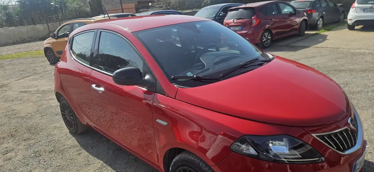 Lancia Ypsilon 2022