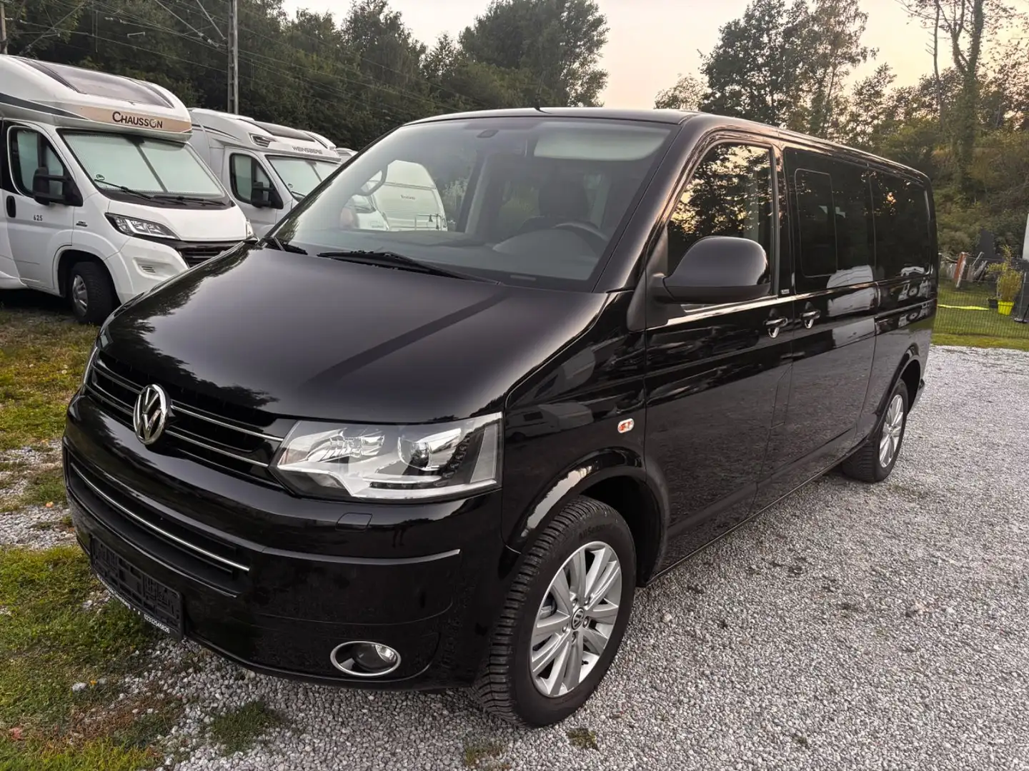 Volkswagen T5 Multivan 4x4 Lang Life Automatik Schwarz - 1