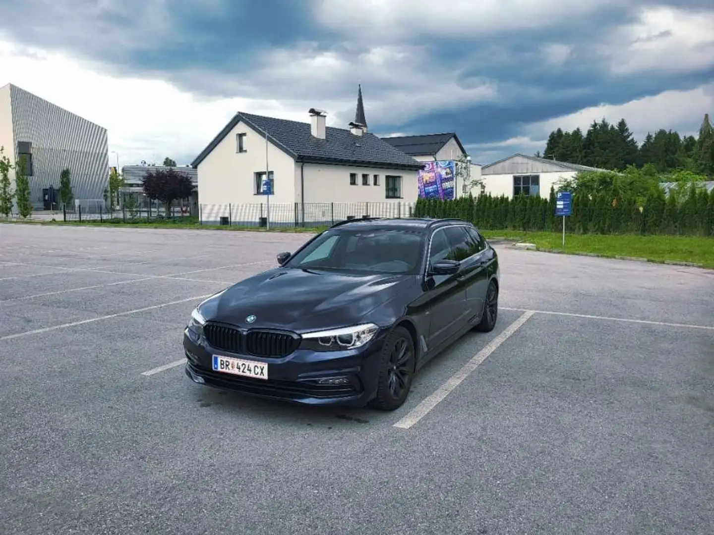 BMW 520 520d xDrive Touring Aut. - 1