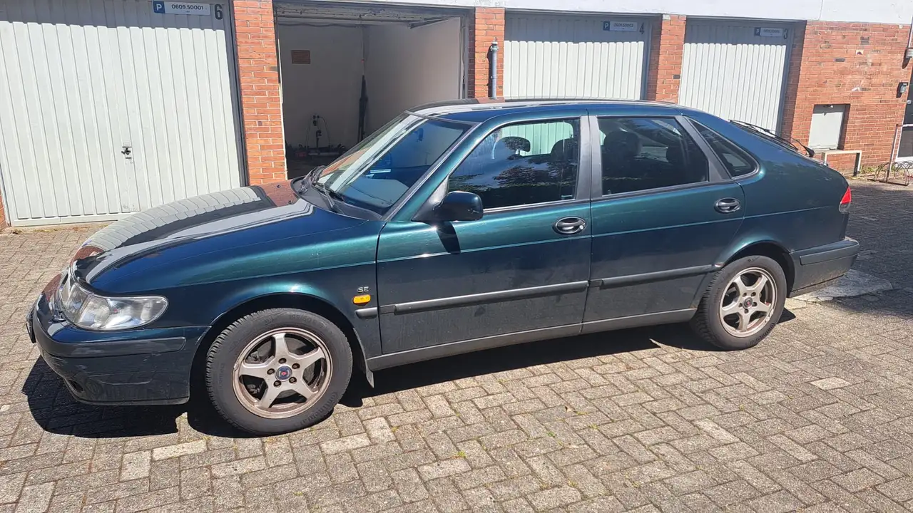 Saab 9000