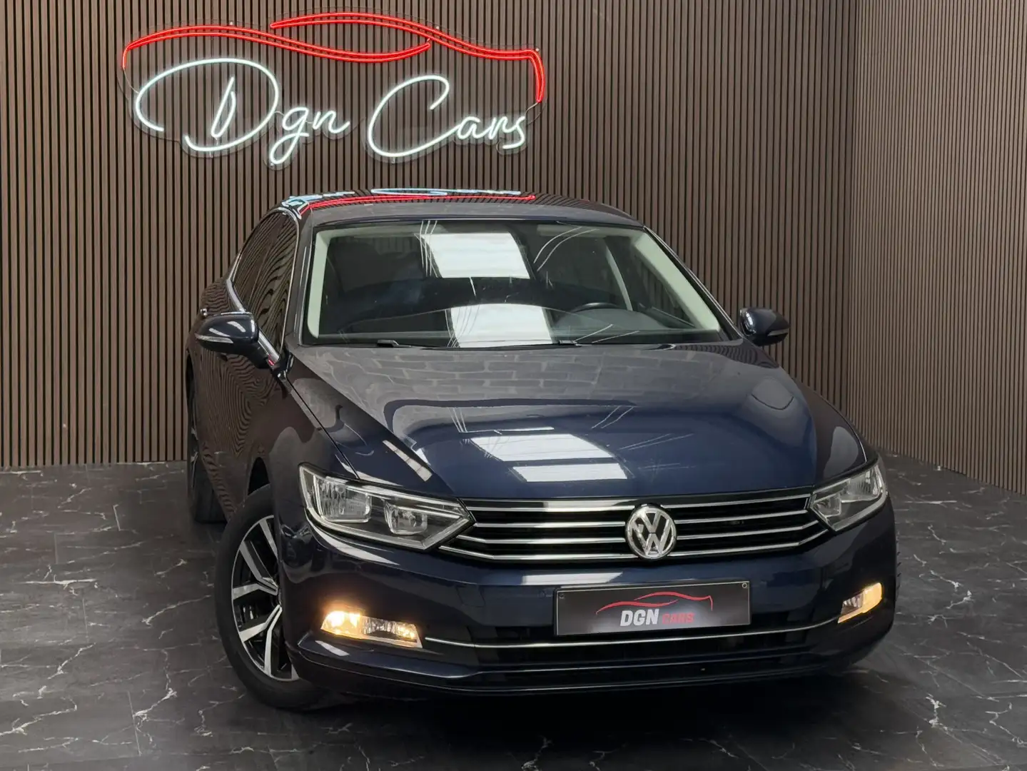 Volkswagen Passat Passat 2.0 CR TDi Highline Blauw - 2
