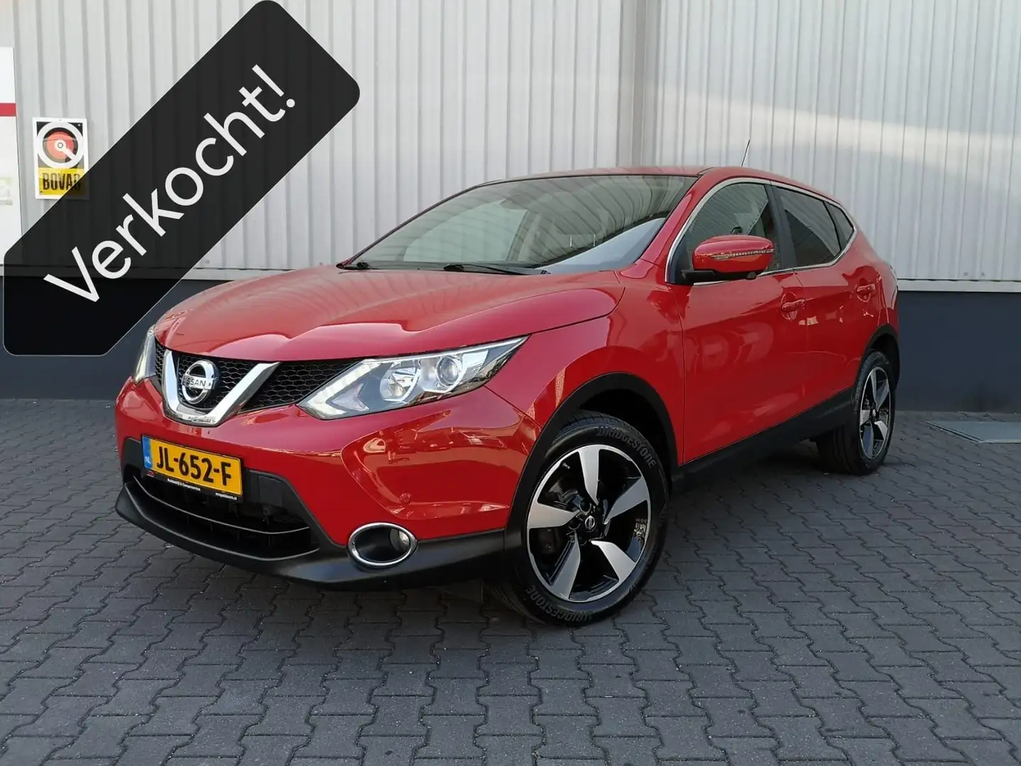 Nissan Qashqai 1.2 N-Connecta | 360° Camera | Trekhaak Rood - 1