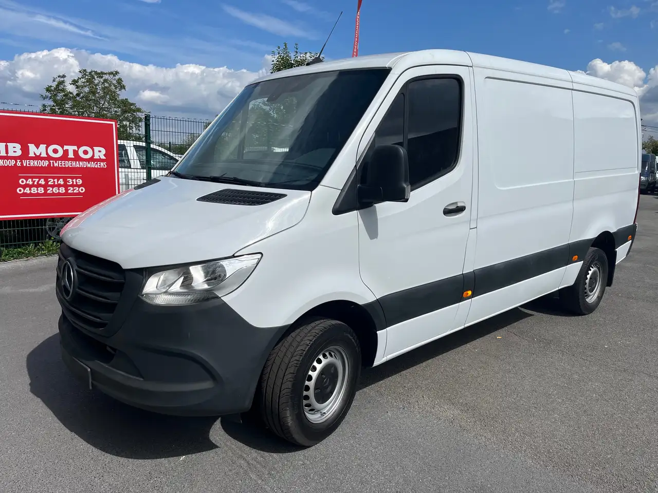 Mercedes-Benz Sprinter