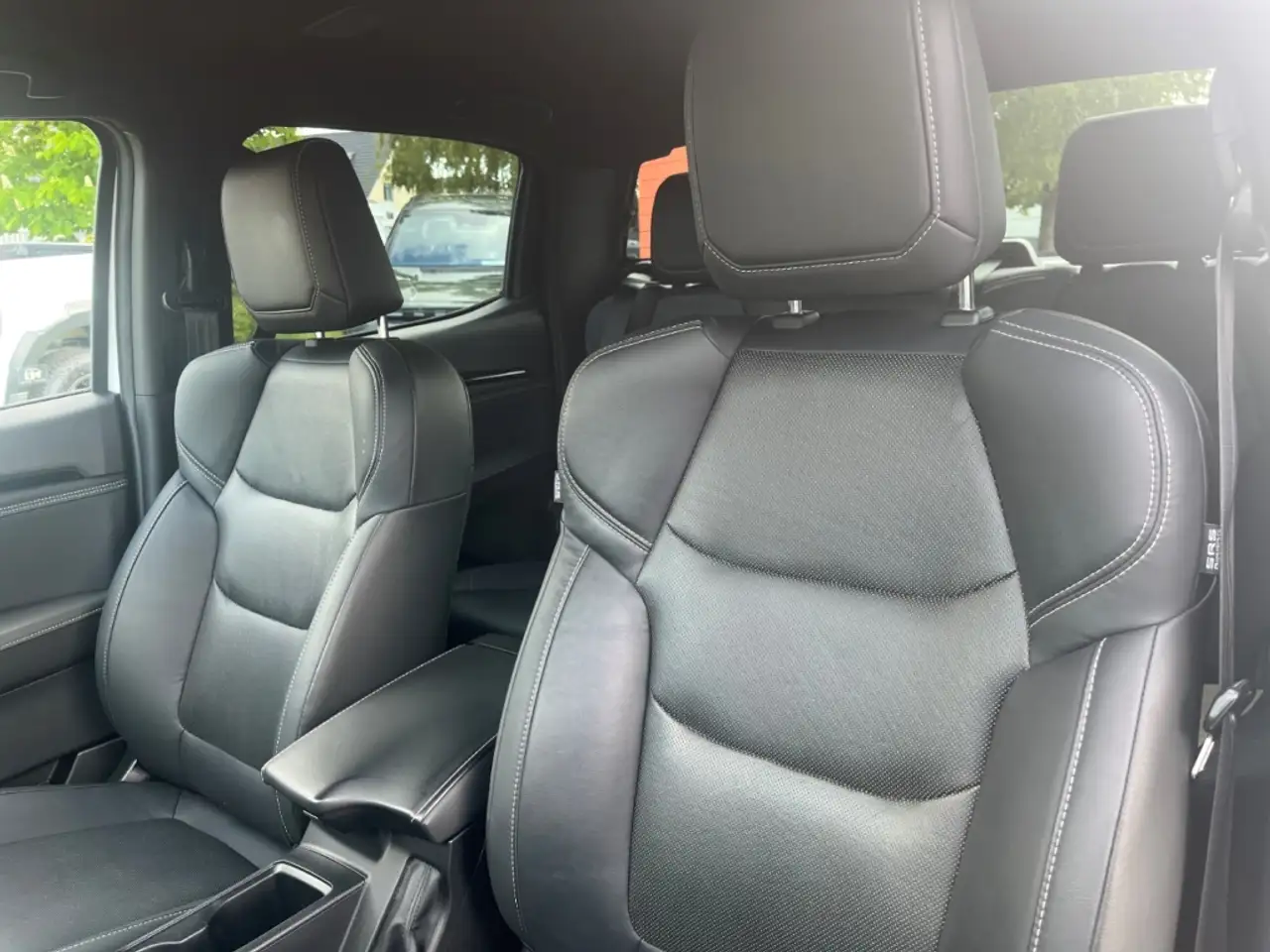 Isuzu D-Max 2024 — фото 12