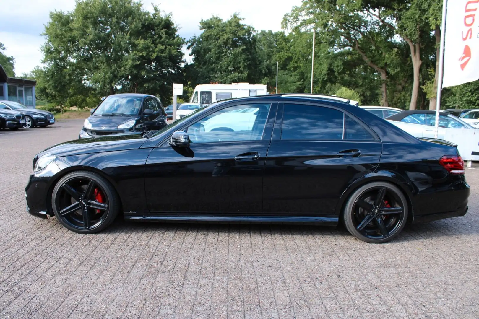 Mercedes-Benz E 350 E350 CGI Lim. E63 AMG Umbau Kamera Memory Leder Zwart - 2