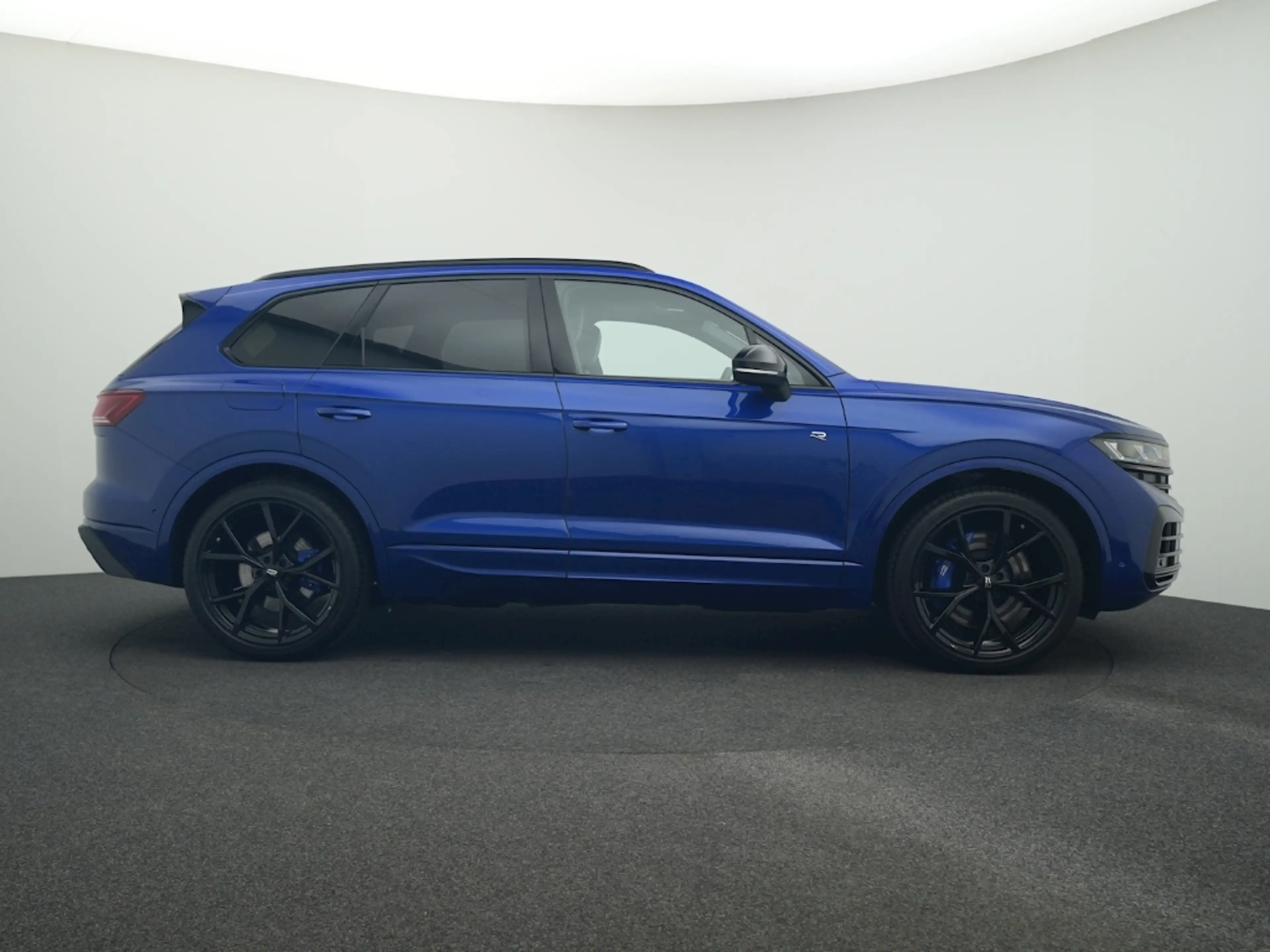 Volkswagen Touareg 3.0 TSI eHybrid R 5-J-GAR AHK EASY-OPEN ALU 22 — photo 10