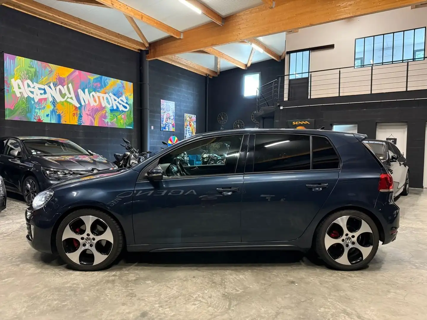 Volkswagen Golf VI GTI 2.0 TSI 210 Ch BVM6 Grau - 2