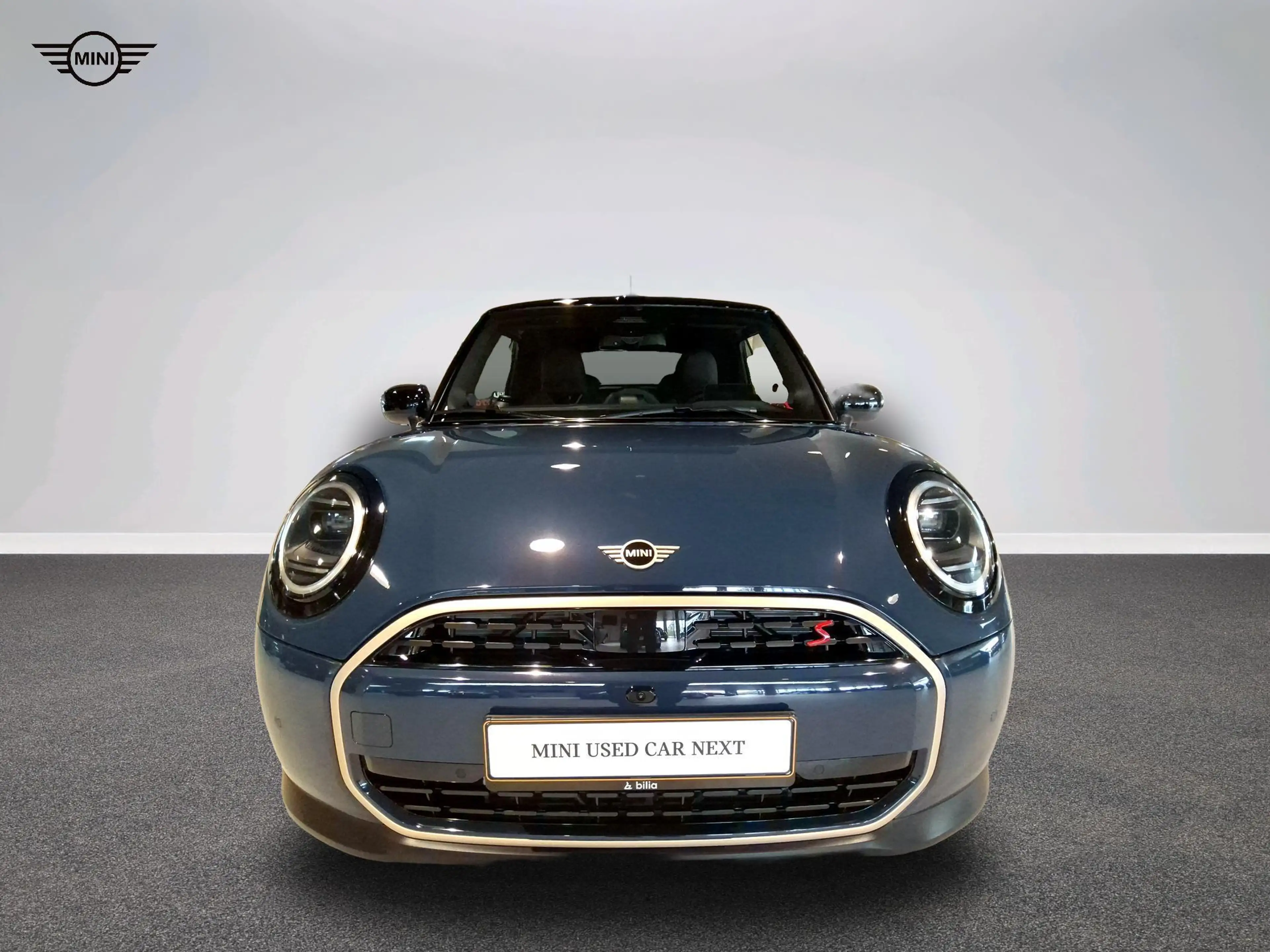 MINI Cooper S Cabrio Favoured Trim — photo 13