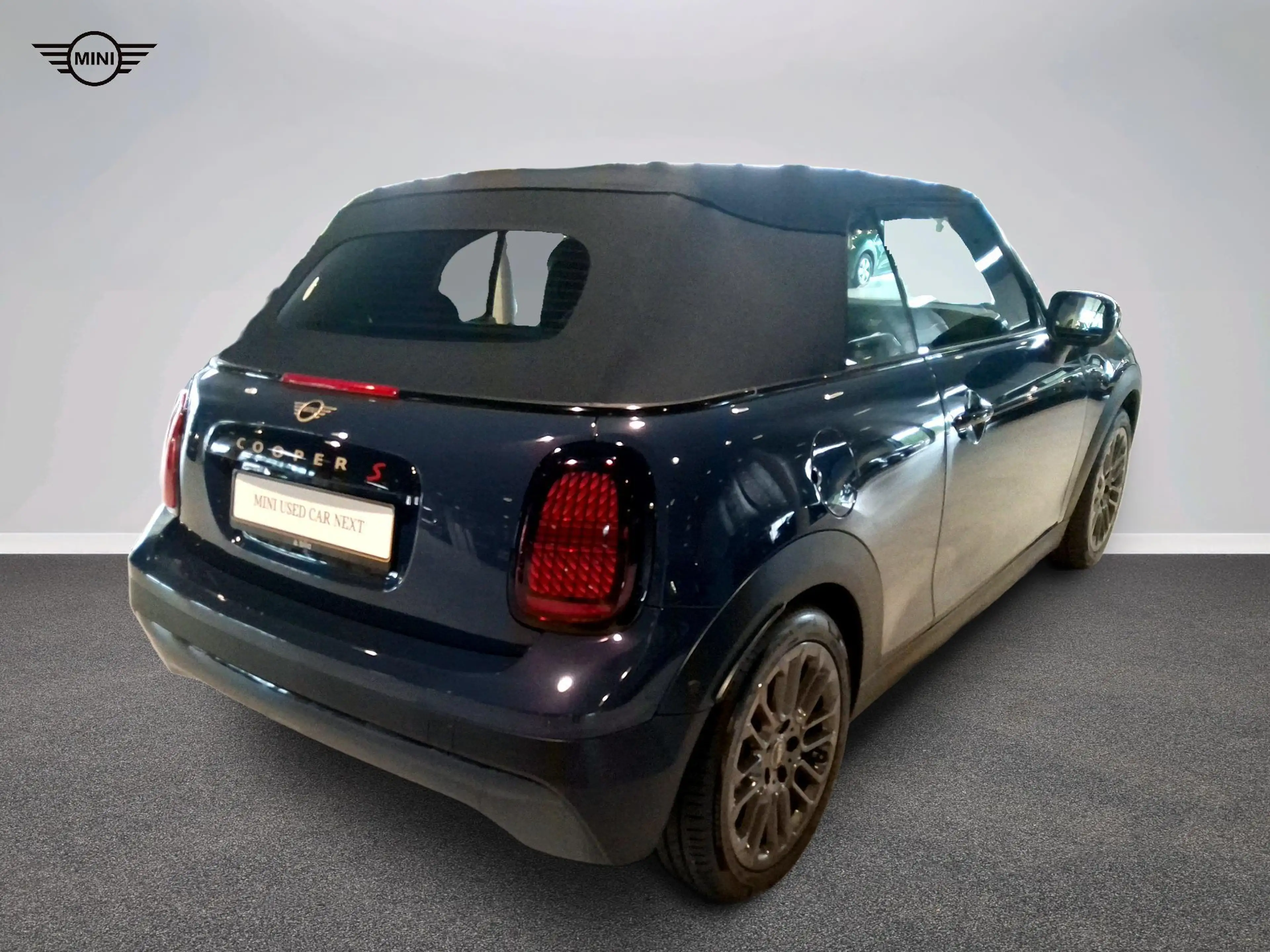 MINI Cooper S Cabrio Favoured Trim — photo 4