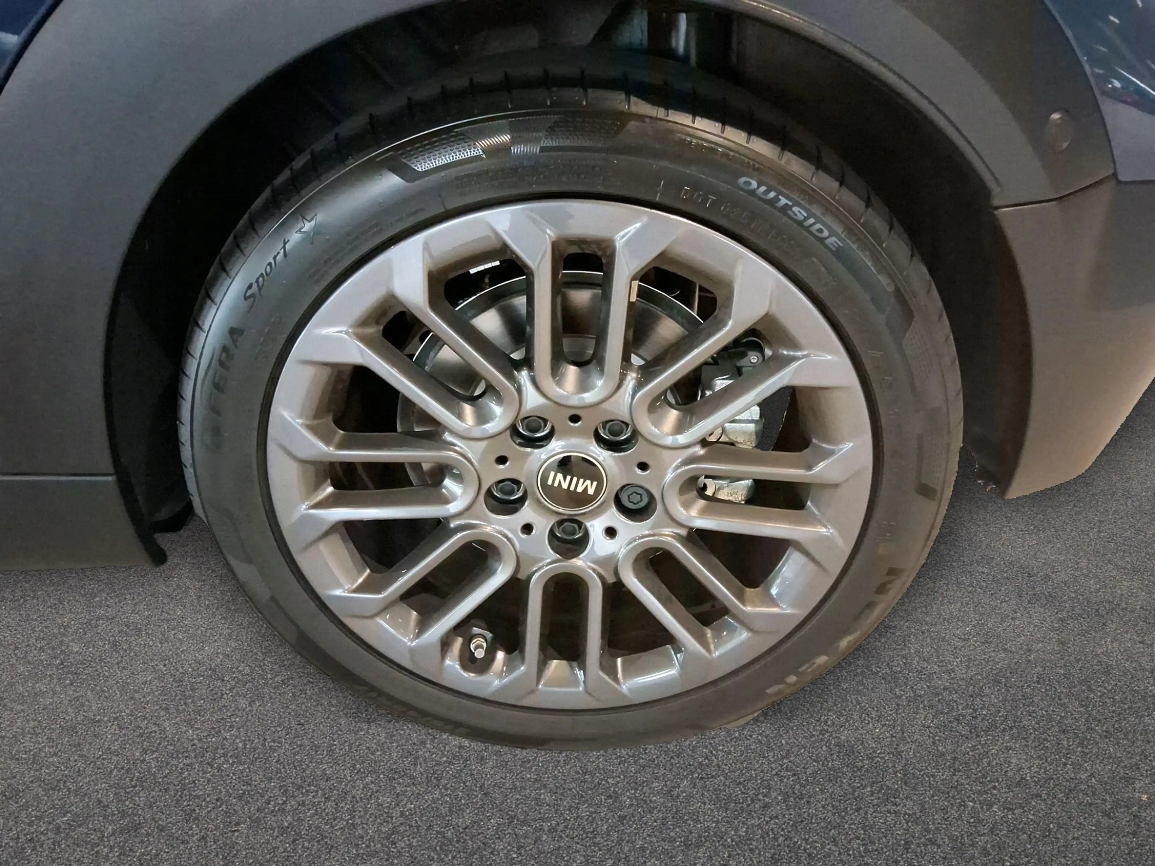 MINI Cooper S Cabrio Favoured Trim — photo 8