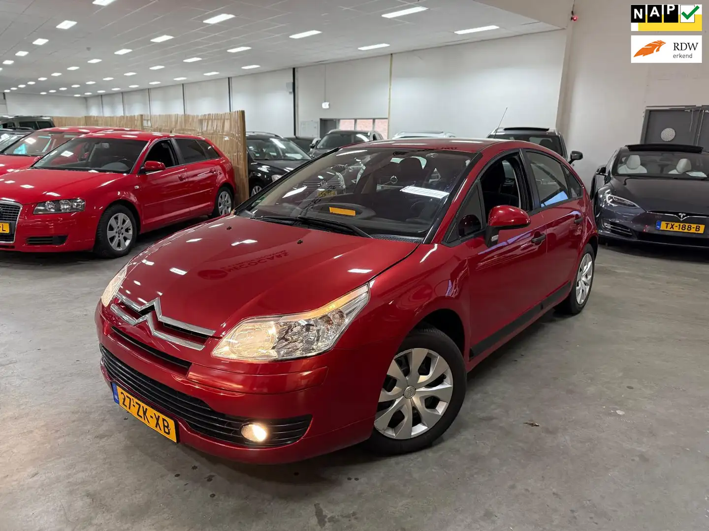 Citroen C4 1.6-16V Image / SUPER NETJES / NAP / DEALER ONDERH Rood - 1