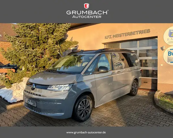 Volkswagen T7 California 2.0TDI 150PS Coast DSG NaviPro SideAssist 3-Zon...