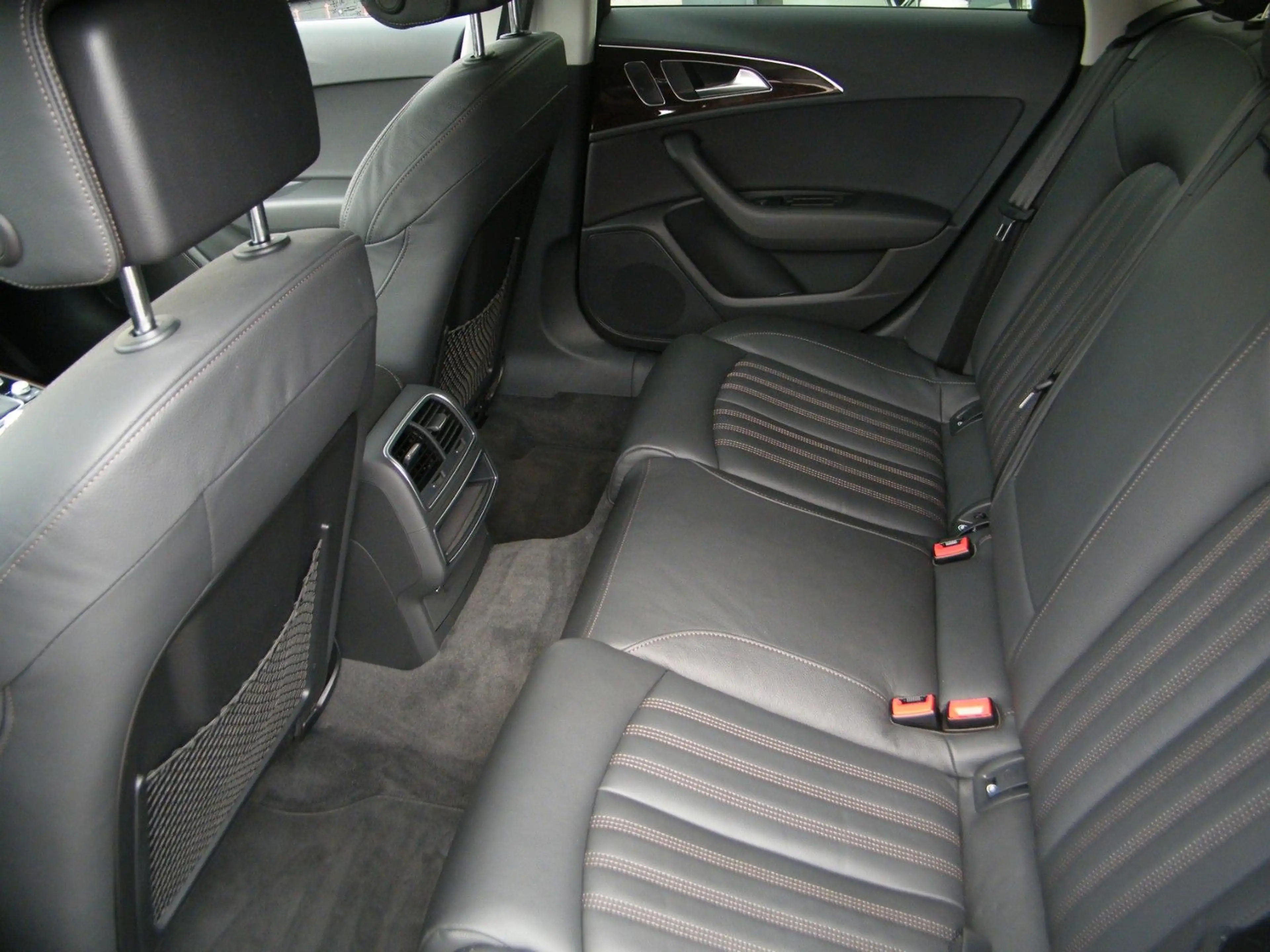 Audi A6 allroad Quattro 3.0 TDI XENON*STANDHZG*AHK — photo 9
