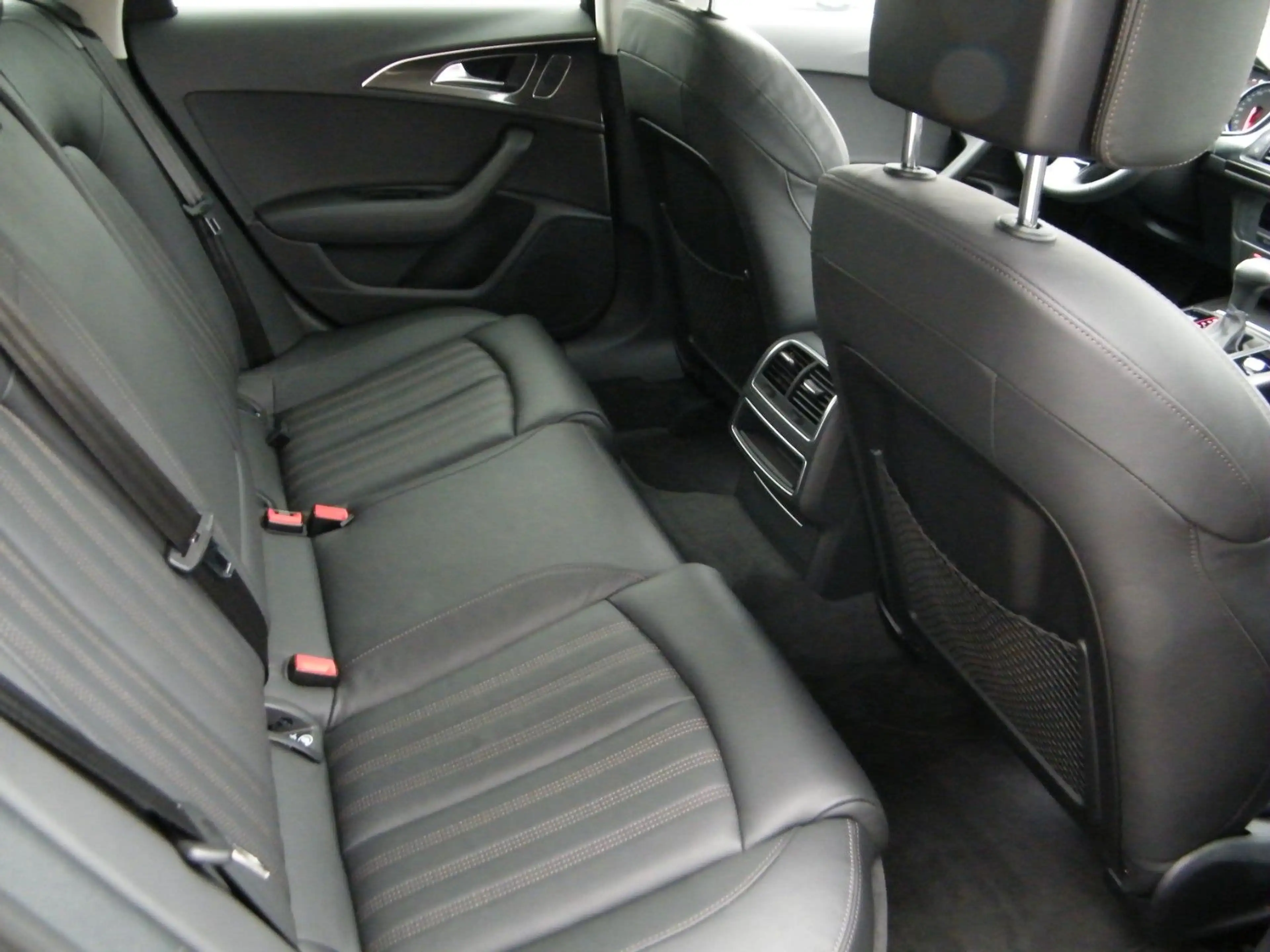 Audi A6 allroad Quattro 3.0 TDI XENON*STANDHZG*AHK — photo 10