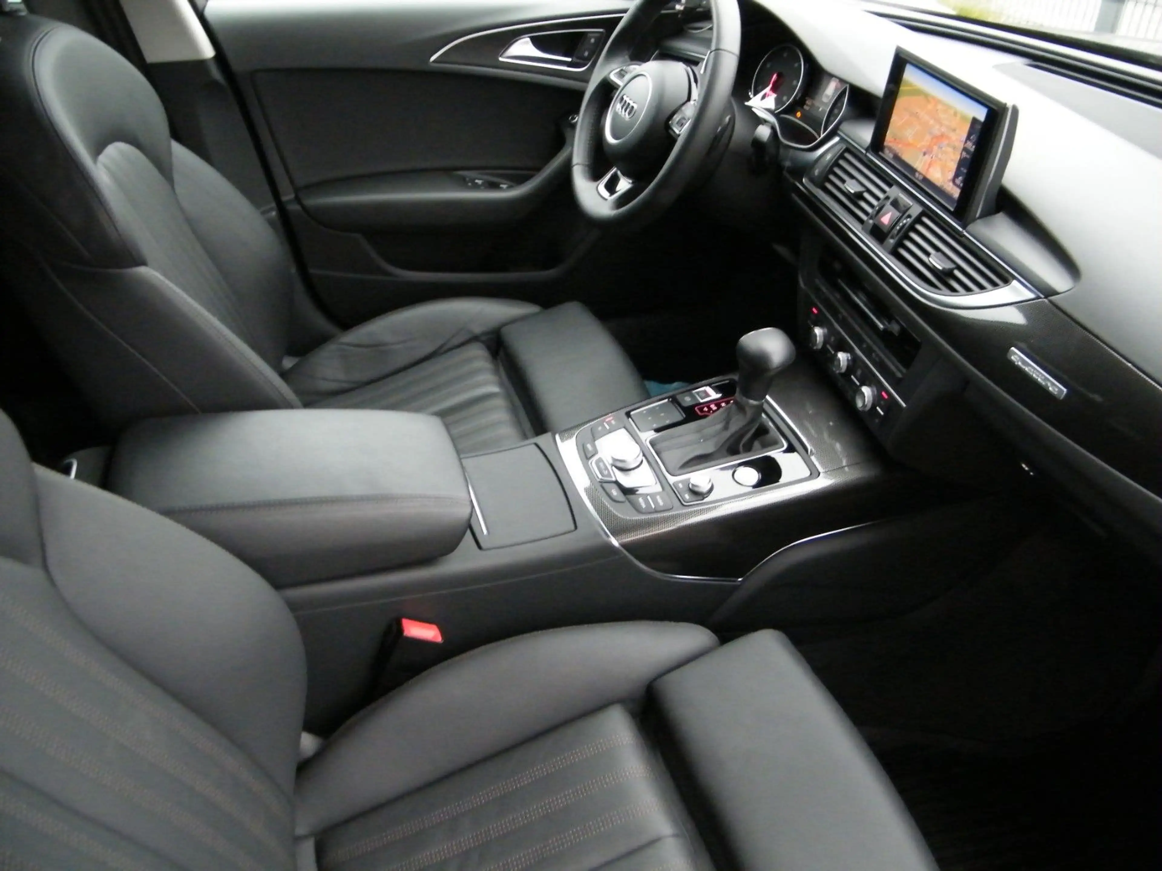 Audi A6 allroad Quattro 3.0 TDI XENON*STANDHZG*AHK — photo 4