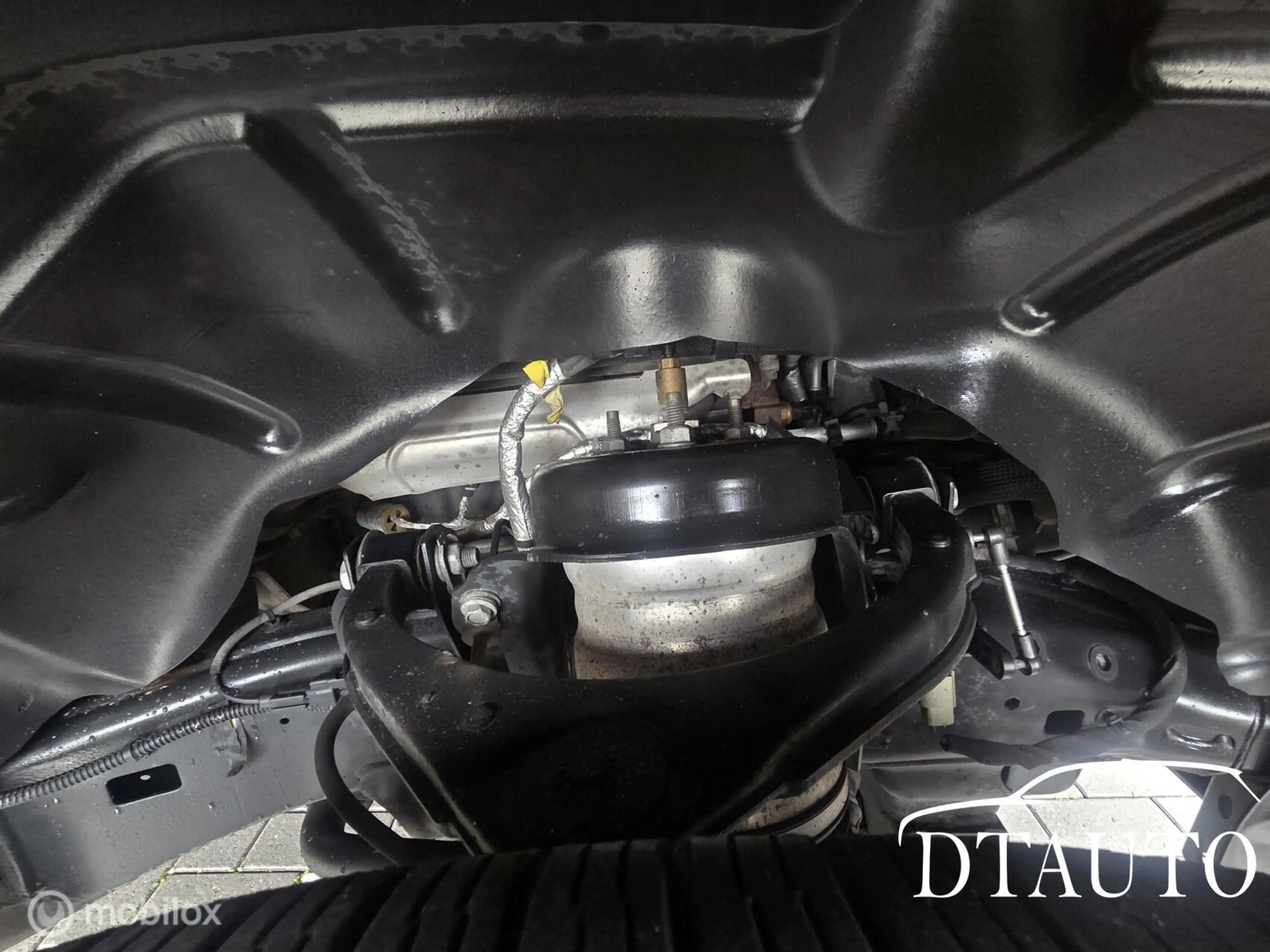 Dodge RAM 1500 4X4 5.7 V8 Limited Black Edition Luchtvering — photo 35