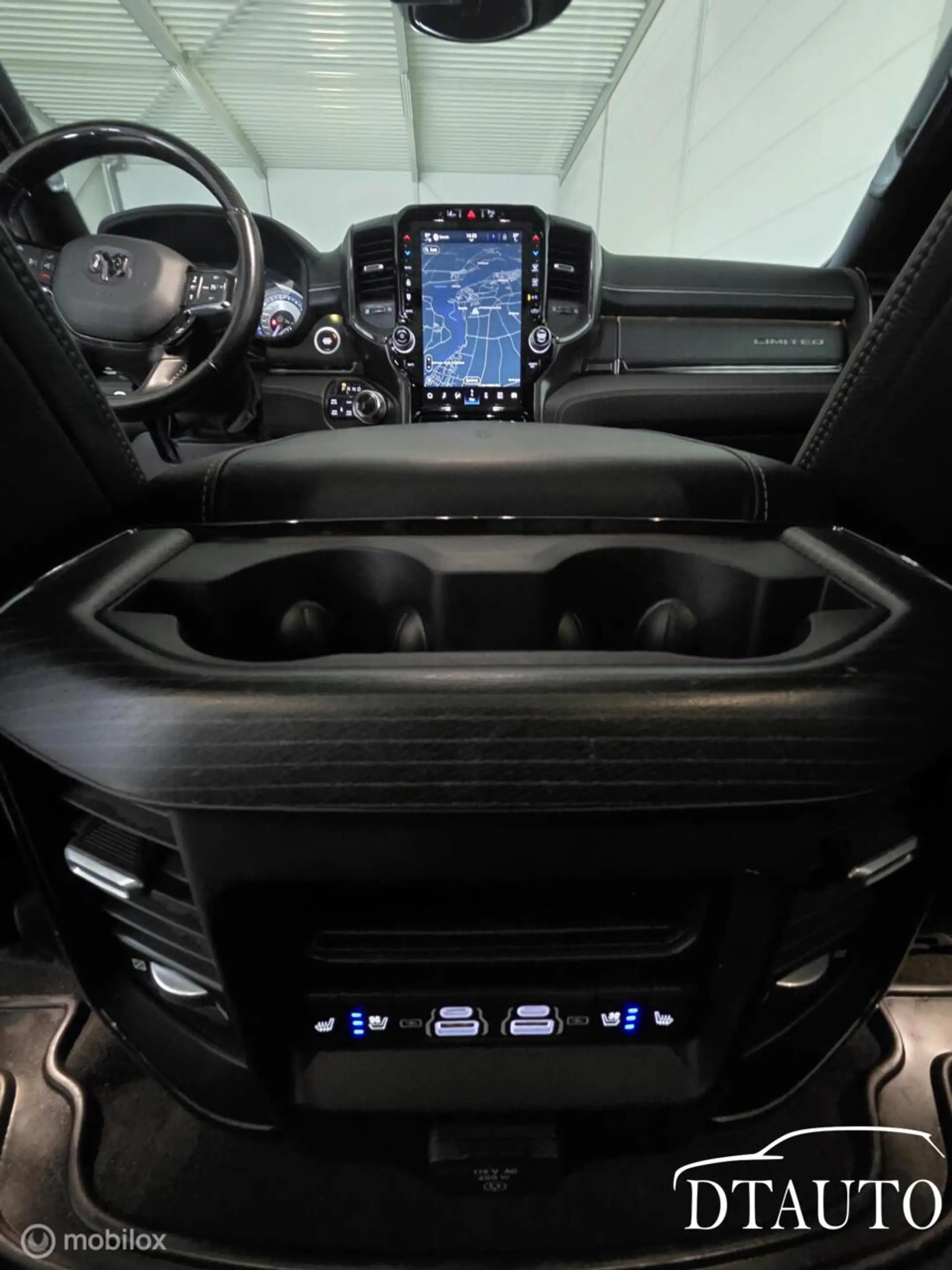 Dodge RAM 1500 4X4 5.7 V8 Limited Black Edition Luchtvering — photo 30