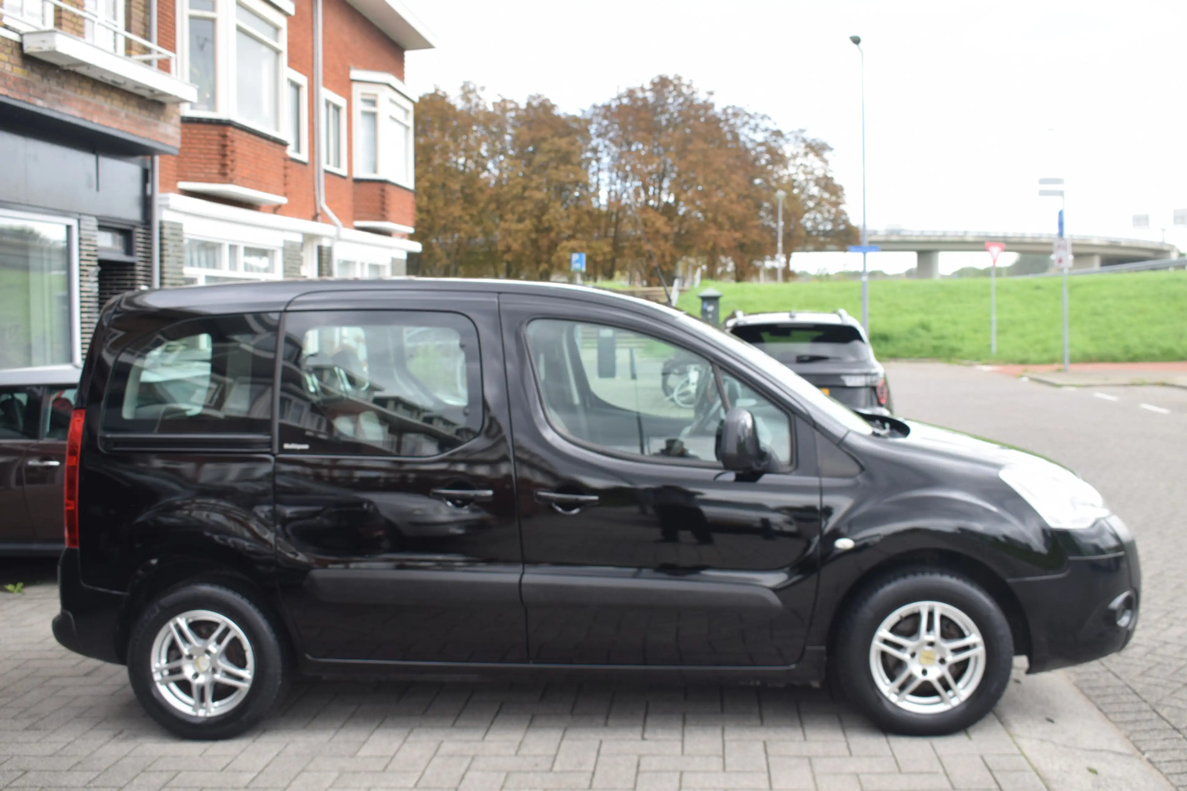 Citroen Berlingo 1.6 VTi Multispace Airco — photo 7
