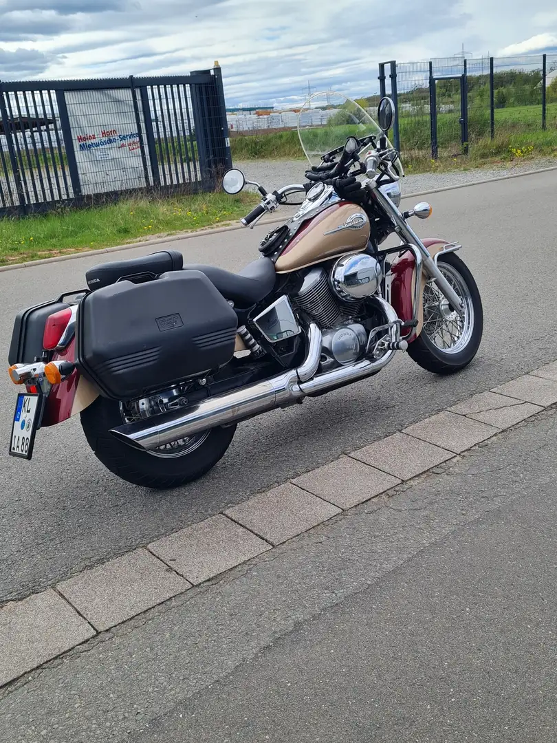 Honda Shadow 750 American Classic Beige - 1