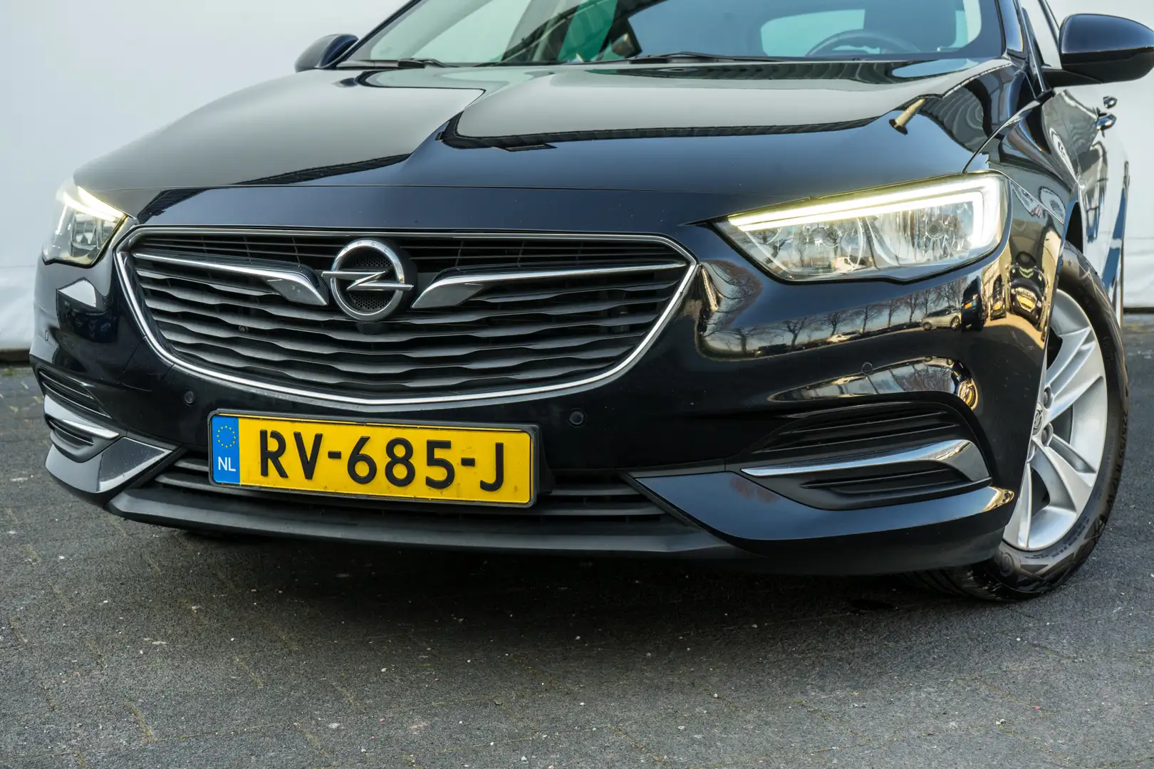 Opel Insignia Sports Tourer 1.5 Turbo 165pk Aut. Executive Full Blauw - 2