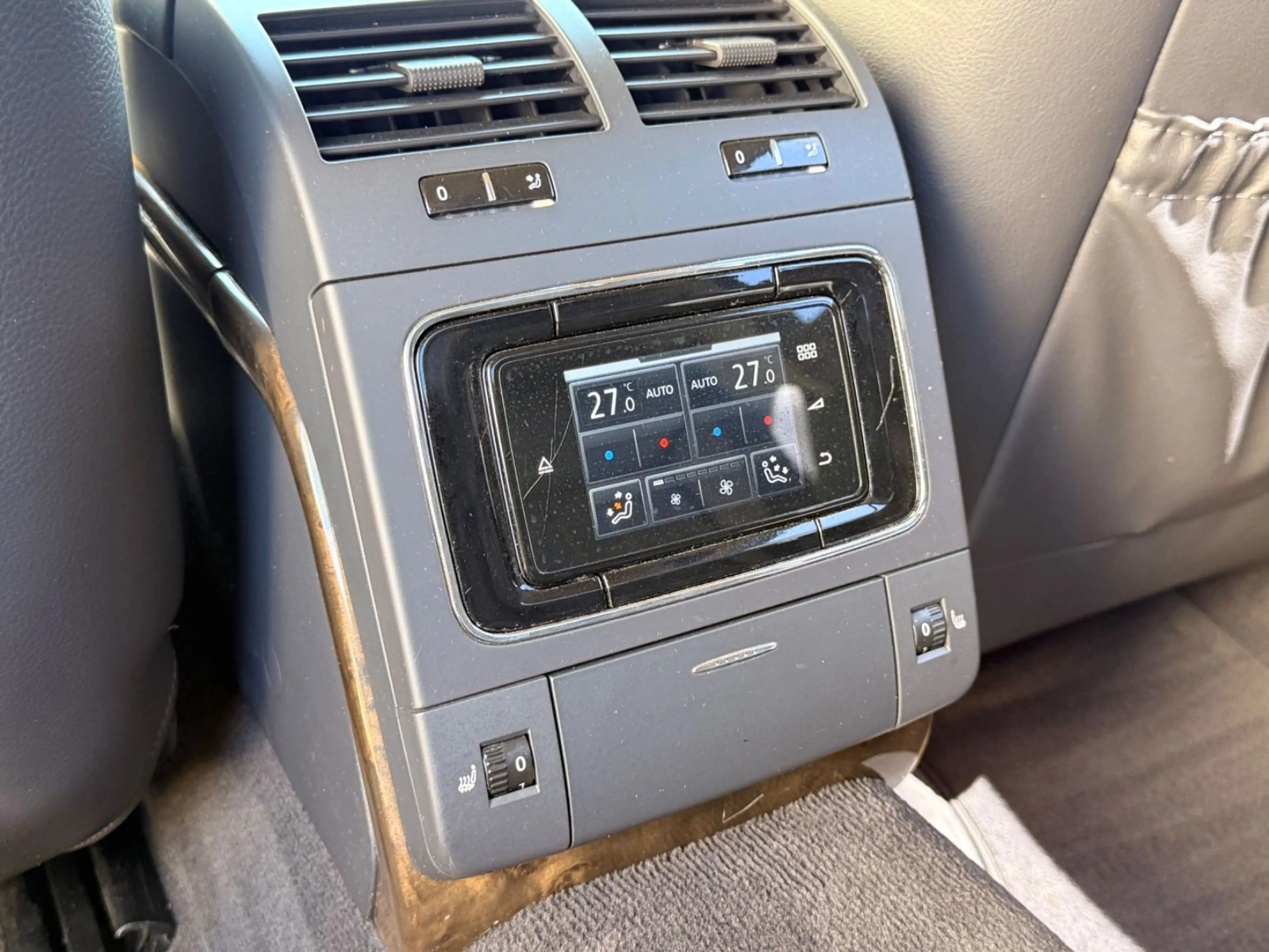Volkswagen Phaeton 3.0 V6 TDI 5-Sitzer 4Motion*Exclusive* — photo 15