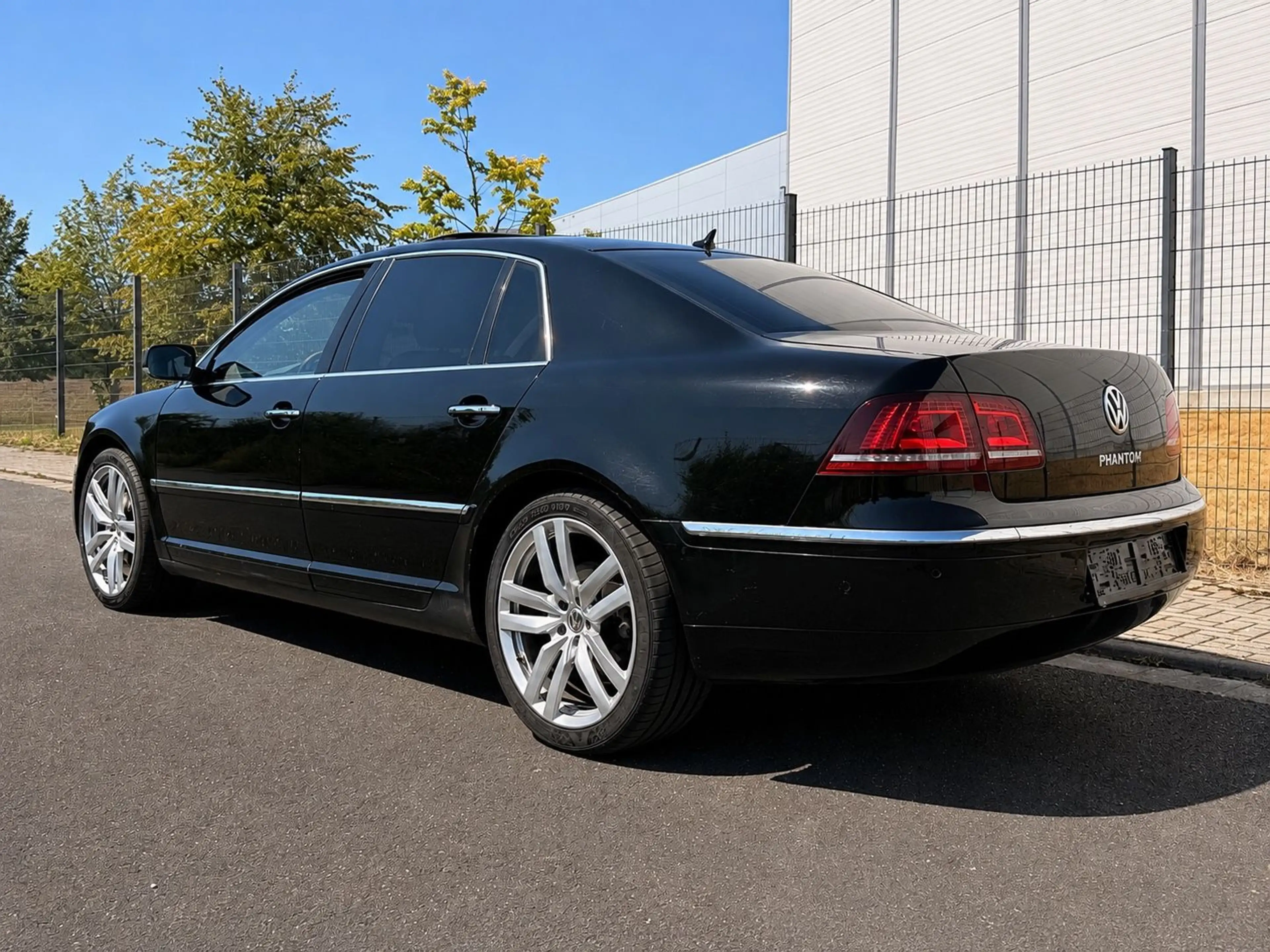 Volkswagen Phaeton 3.0 V6 TDI 5-Sitzer 4Motion*Exclusive* — photo 5