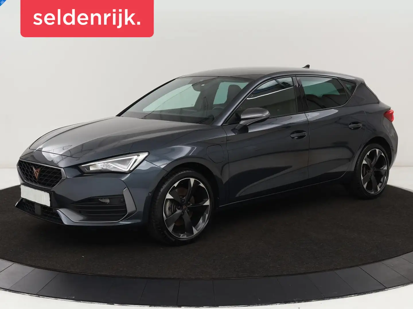 CUPRA Leon 1.4 e-Hybrid | Stoel & stuurverwarming | Adaptive Grijs - 1